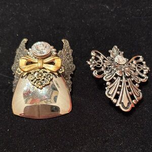 Chic Angel Brooch Duo in Gold and Silver